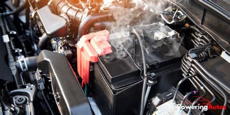 is a smoking car battery dangerous|Trouble Under the Hood: Why Is My Car Battery。